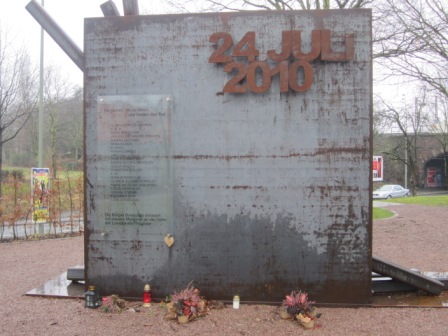 „Mahnmal“ für die 21 Opfer der Loveparade 2010 in Duisburg